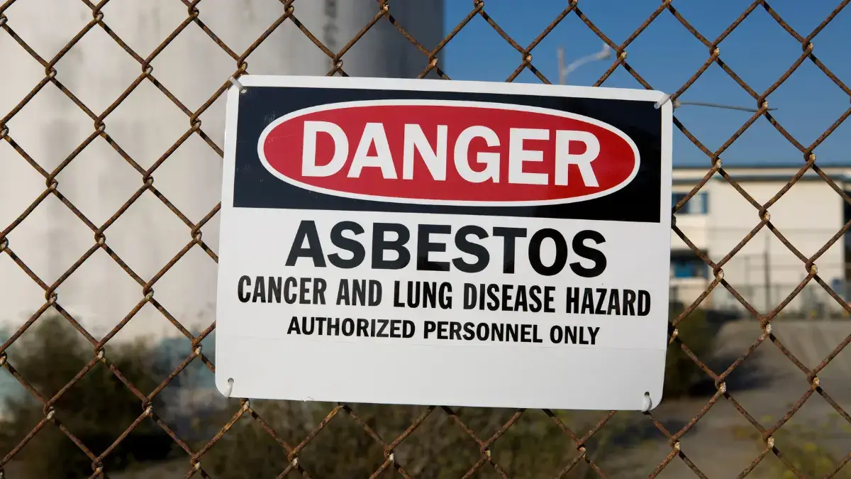 Asbestosi da amianto: diritti per i lavoratori esposti